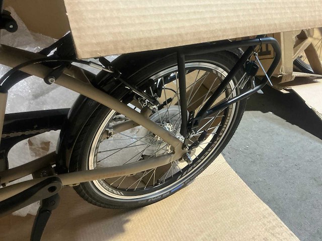 Epona eluxo 20” elektrische plooifiets ongebruikt (2x) - afbeelding 9 van  10
