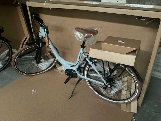 Epona eluxo 28" electrische fiets ongebruikt (2x) - afbeelding 6 van  8