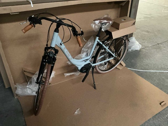 Epona eluxo 28" electrische fiets ongebruikt (3x) - afbeelding 1 van  8