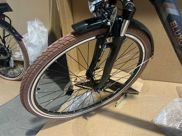 Epona eluxo 28" elektrische fiets ongebruikt (5x) - afbeelding 4 van  8