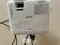 Epson beamer met scherm - afbeelding 14 van  15
