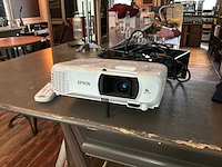 Epson eh-tw610 beamer - afbeelding 1 van  2