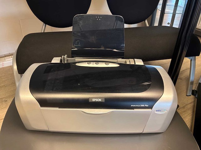 Epson stylus d88 plus printer - afbeelding 1 van  3