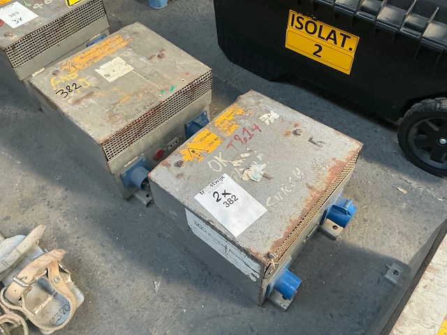 Erea 41 tf 334 scheidingstransfo (2x) - afbeelding 1 van  4