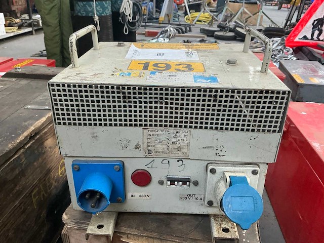 Erea 41 tf 334 transformator - afbeelding 1 van  5