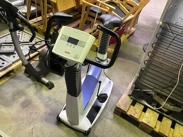 Ergoline pmitbd ergoselect 200 home trainer - afbeelding 1 van  8