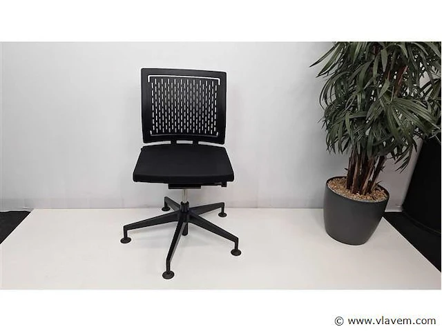 Ergonomische bureaustoel bene - afbeelding 1 van  8