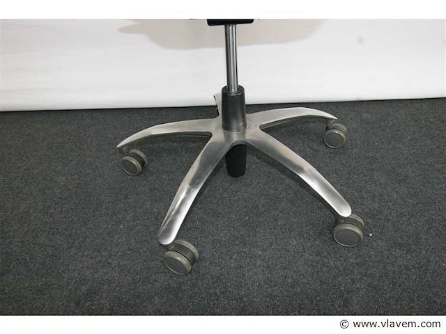 Ergonomische bureaustoel bma profit - afbeelding 13 van  13