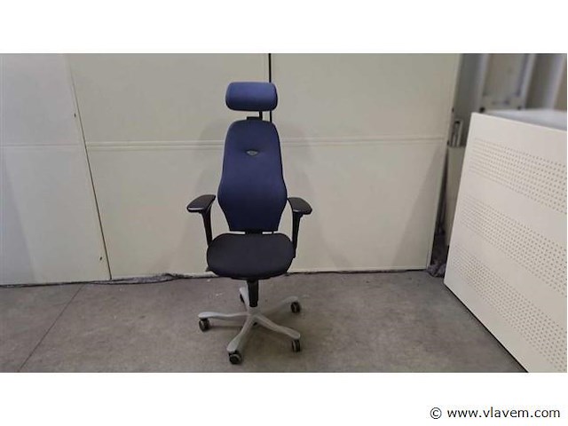 Ergonomische bureaustoel kinnarps plus(6) - afbeelding 1 van  13