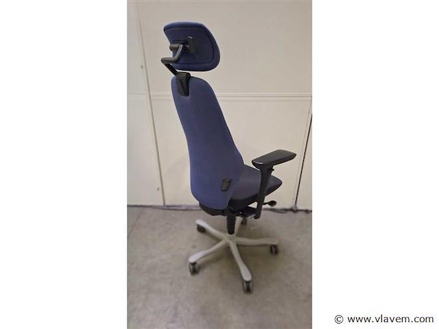 Ergonomische bureaustoel kinnarps plus(6) - afbeelding 10 van  13