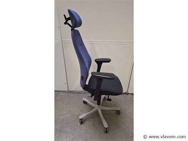 Ergonomische bureaustoel kinnarps plus(6) - afbeelding 9 van  13