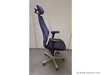 Ergonomische bureaustoel kinnarps plus(6) - afbeelding 9 van  13