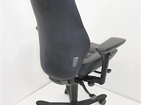 Ergonomische bureaustoel kinnarps plus(6) - afbeelding 7 van  7