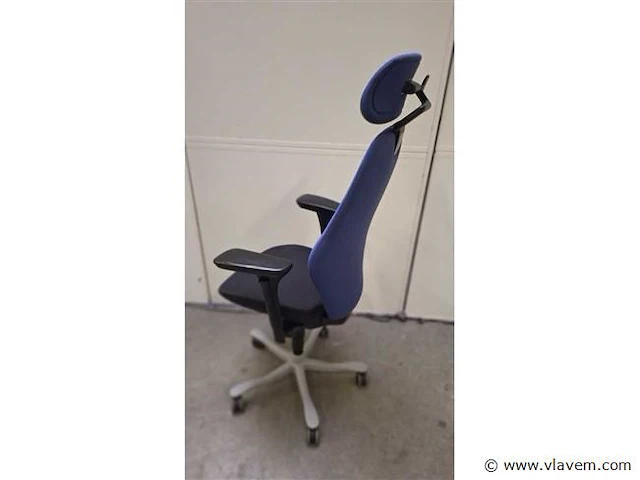 Ergonomische bureaustoel kinnarps plus(6) - afbeelding 12 van  13