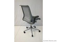 Ergonomische bureaustoel steelcase think - afbeelding 6 van  8