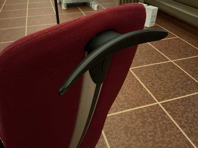 Ergonomische directiestoel / bureaustoel met hoge rugleuning – rood - afbeelding 6 van  8