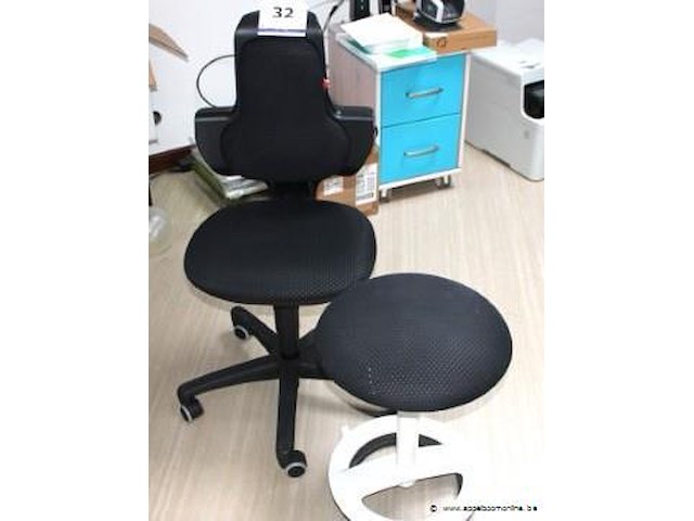 Ergonomische verrijdbare burostoel plus verrijdbare kruk - afbeelding 1 van  2