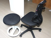 Ergonomische verrijdbare burostoel plus verrijdbare kruk - afbeelding 2 van  2