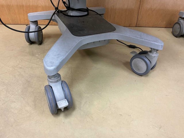 Ergotron mobiel werkstation voor computers (3x) - afbeelding 4 van  13