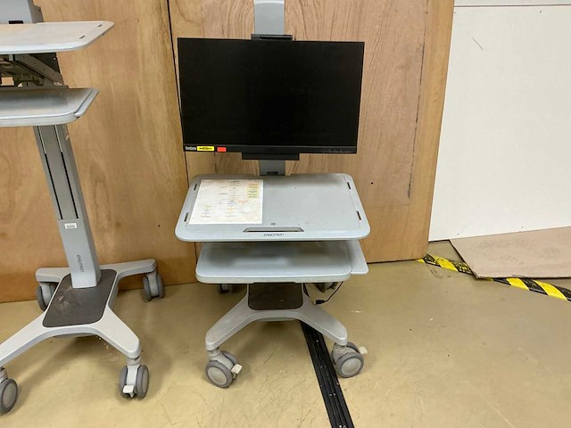 Ergotron mobiel werkstation voor computers (3x) - afbeelding 7 van  14