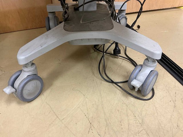 Ergotron mobiel werkstation voor computers (3x) - afbeelding 6 van  15