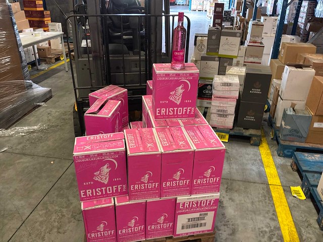 Eristoff pink vodka (60x) - afbeelding 2 van  2