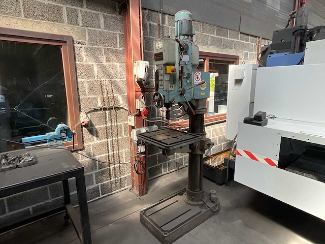 Erlo tca-40 kniefreesmachine - afbeelding 1 van  4