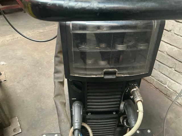 Esab 4004i halfautomaat - afbeelding 1 van  4