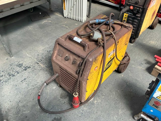 Esab lkb 320 mig lasapparaat - afbeelding 1 van  10