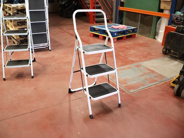 Escalo trapladder - afbeelding 1 van  3