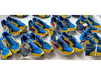Esmara limited lidl fan collectie sneakers diverse maten (8x) - afbeelding 1 van  10