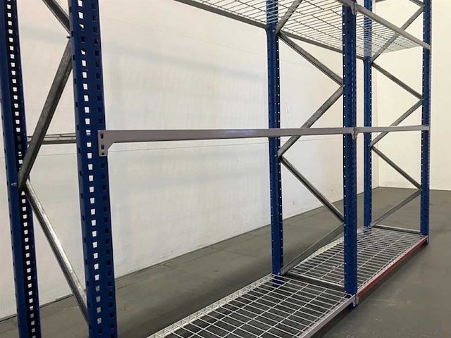 Esmena - grootvakstelling - various racking - afbeelding 7 van  7