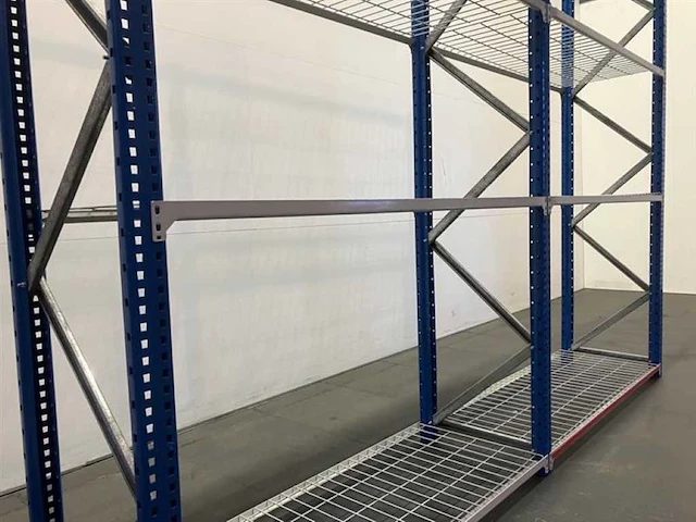 Esmena - grootvakstelling - various racking - afbeelding 7 van  7