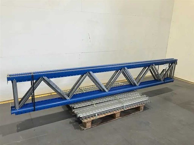 Esmena - grootvakstelling - various racking - afbeelding 1 van  2
