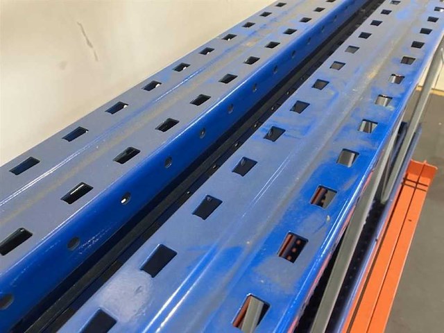 Esmena - palletstelling - various racking - afbeelding 1 van  4