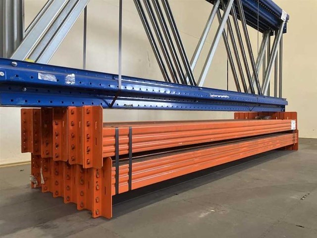 Esmena - palletstelling - various racking - afbeelding 4 van  4