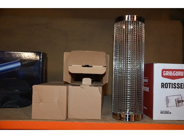 Espresso koffiemachine rombouts xpress oh, spit grill grillguru, 3 vogel voederbakjes - afbeelding 4 van  11