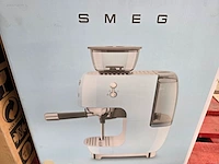 Espressomachine met koffiemolen smeg egf03creu - afbeelding 2 van  3