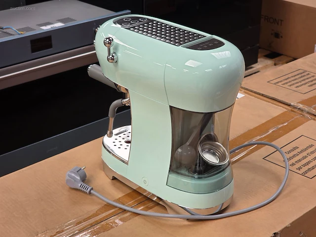 Espressomachine smeg ecf02pgeu - afbeelding 3 van  3