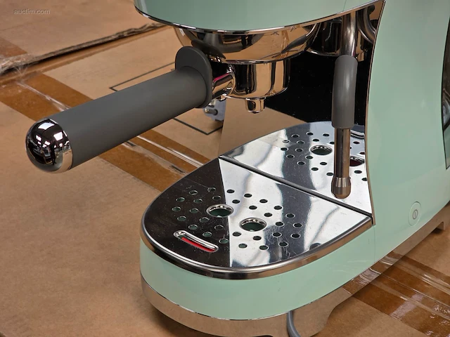 Espressomachine smeg ecf02pgeu - afbeelding 2 van  3