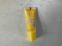 Essence juicy bomb mellow mango shiny lipgloss 10 ml (100x) - afbeelding 4 van  4