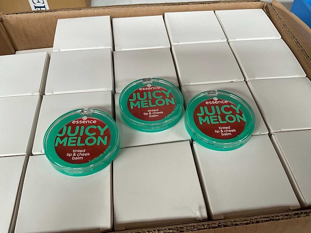 Essence juicy melon tinted lip & cheek balm 3g (60x) - afbeelding 1 van  3