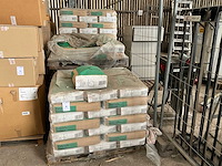 Estrichbeton beton chape grote voorraad droge beton zakken - afbeelding 1 van  5