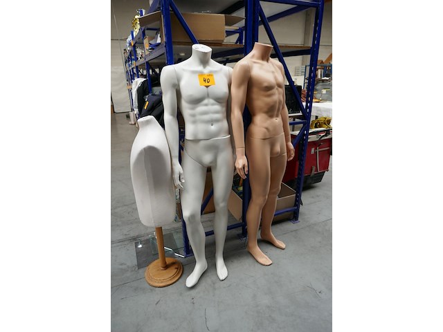Etalage poppen - afbeelding 1 van  4