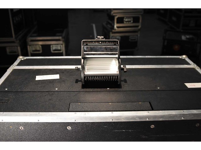 Etc - colorsourc cyc - led cyc incl flightcase (2x) - afbeelding 1 van  3