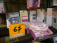 Eten en drinken voor baby's - afbeelding 3 van  6