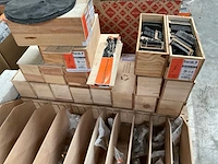 Eternit, huot leihaken en koppelingen - afbeelding 5 van  7