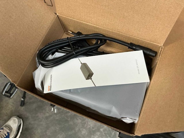 Eterra meddio 28" antraciet - afbeelding 1 van  14