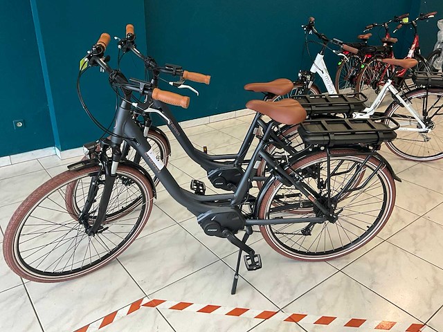 Eterra medio 9 elektrische fiets ongebruikt (2x) - afbeelding 1 van  7