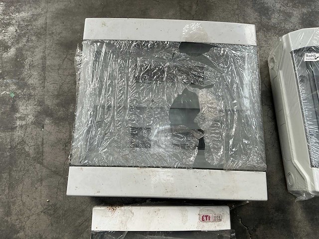 Eti diverse zekeringkasten (3x) - afbeelding 4 van  5